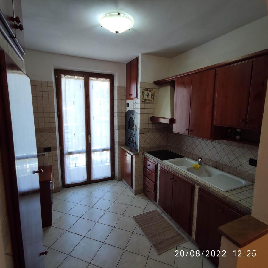 M & M Pinzi Suite Apartment 蒙特普尔恰诺斯塔兹奥 外观 照片